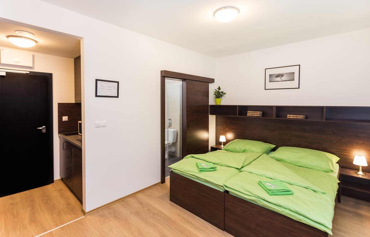 Barok Hotel And Apartments Bratislava Pokoj fotografie